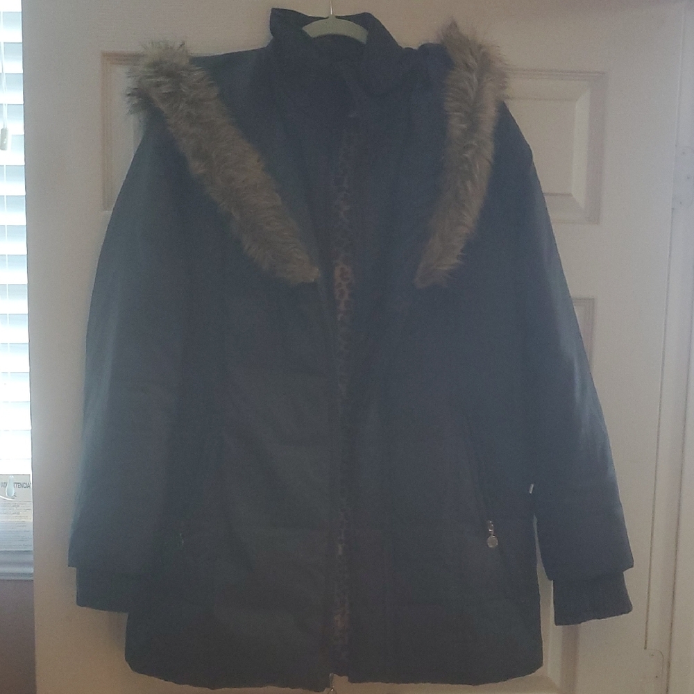 Betsey Johnson Blue Navy Puffer Coat with Fur Trim For Women.